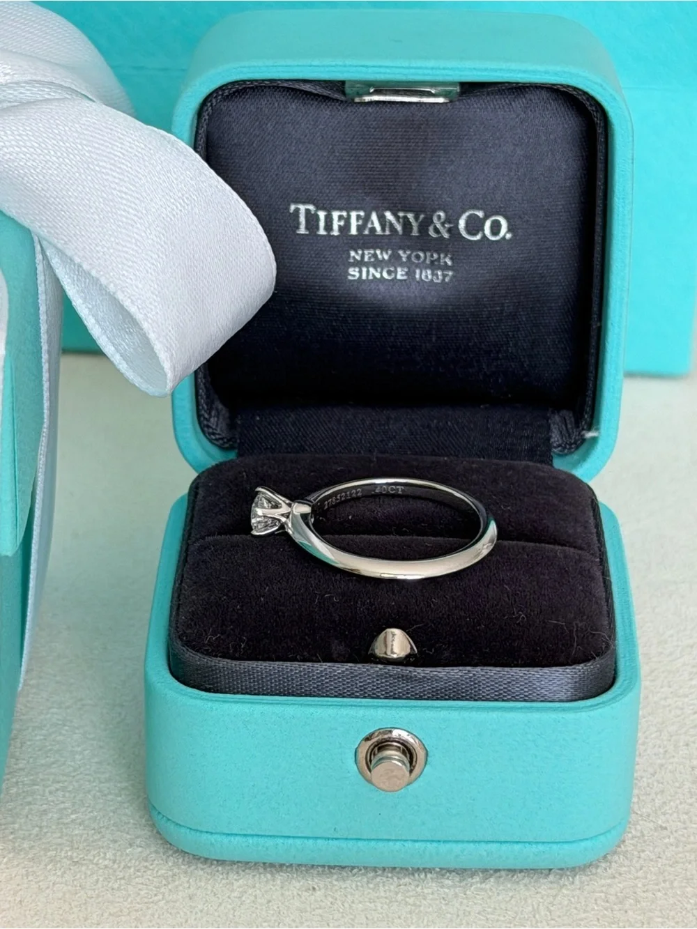 Tiffany & Co. Solitaire Engagement Ring Platinum .40CT Diamond F VS1 Sz 6 $4,510